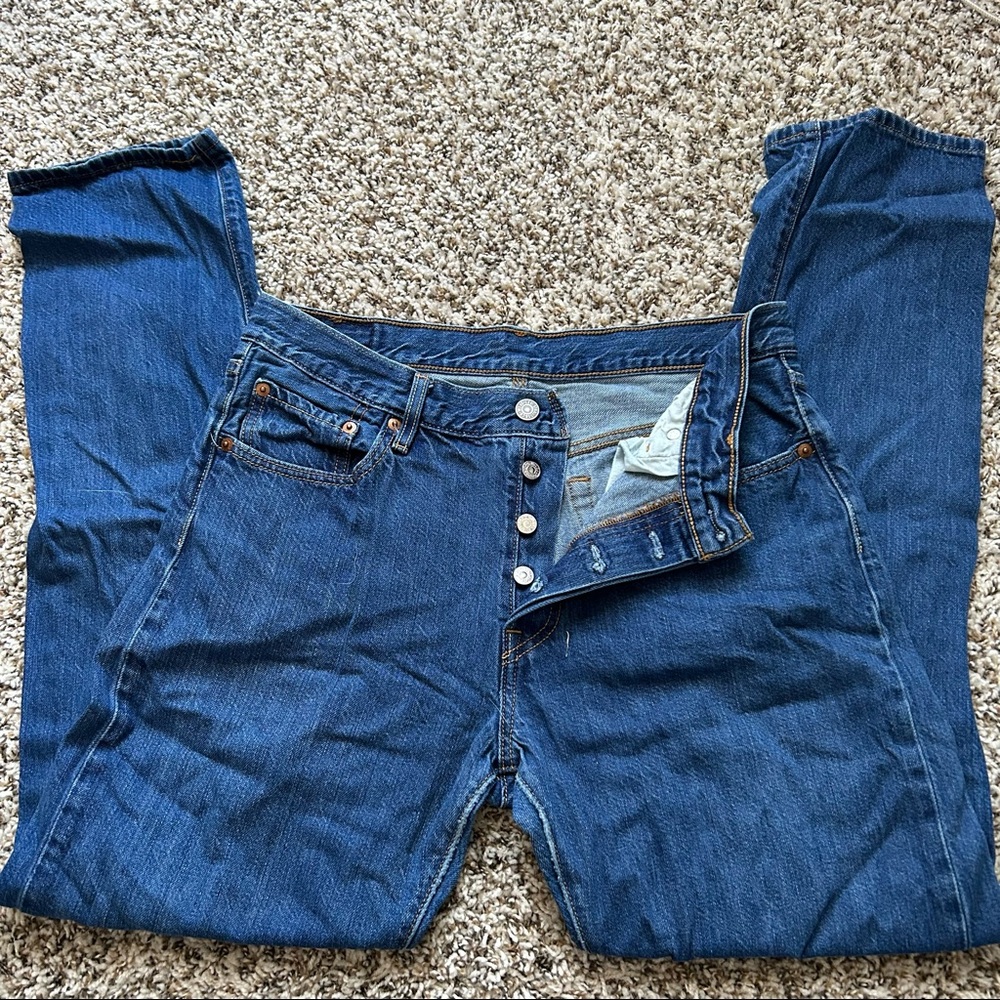 Levi’s 501 Button Zipper